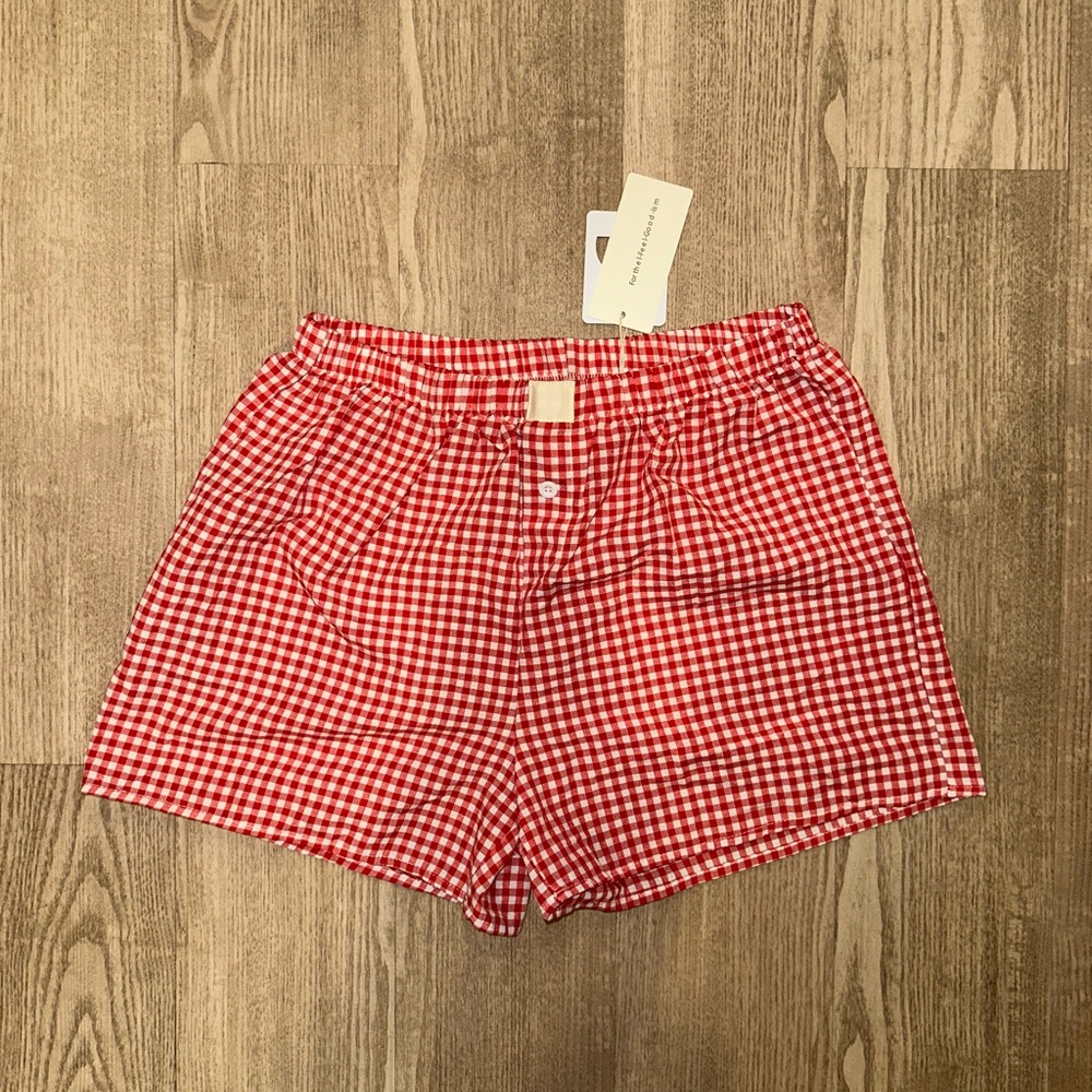 Commense Red Checkered Women's Shorts